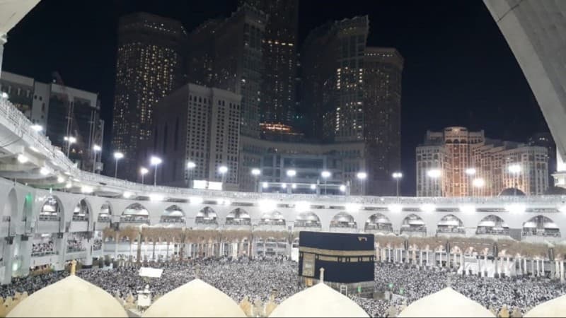 Tarawih di Masjidil Haram-Nabawi Bukan untuk Umum