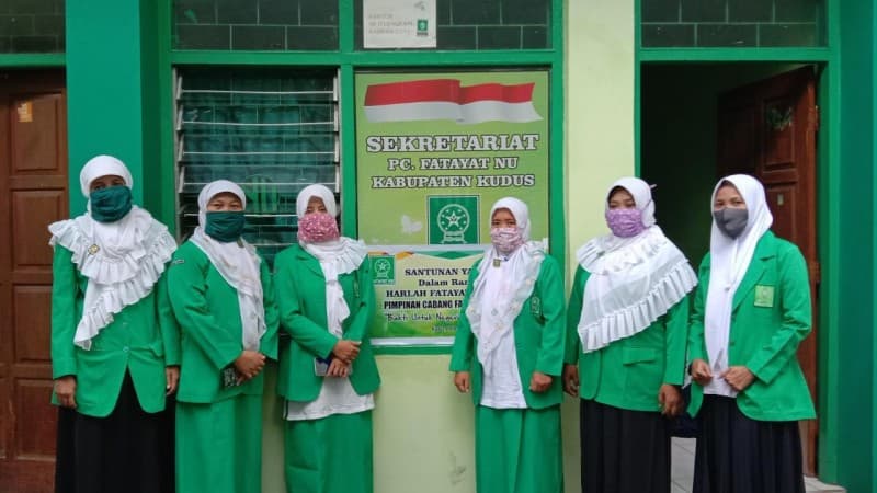 33 Khatmil Qur'an Daring Usai, Fatayat NU Kudus Nariyahan 4.444 Kali