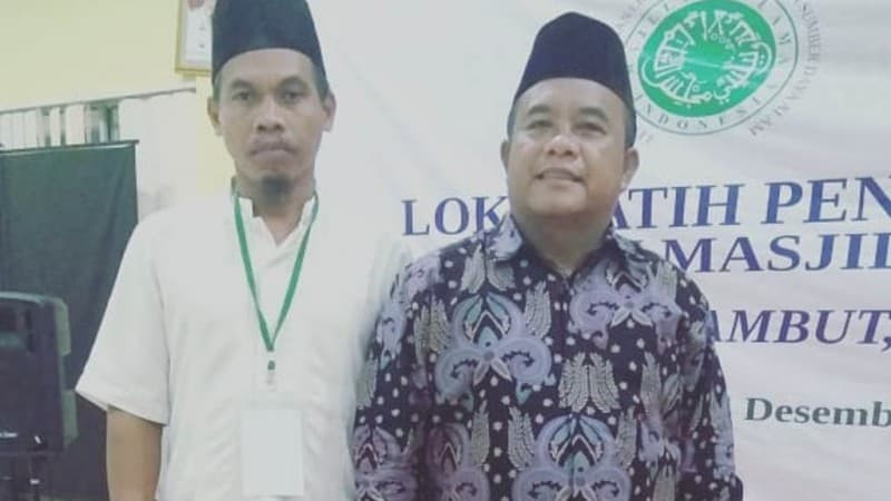 Suka Duka Ustadz Mustangin Berdakwah di Perdesaan Gambut