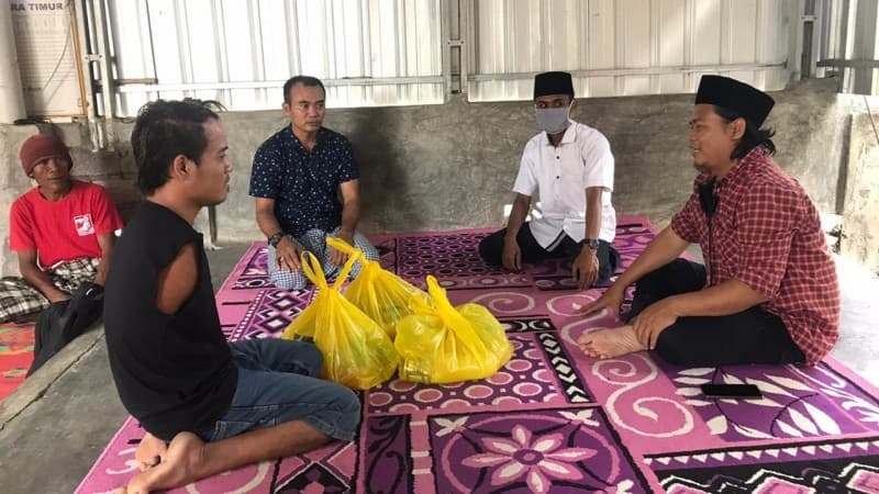 Bantu Kaum Disabilitas, Satgas Covid-19 NU NTB Gandeng Pemdes di Lotim