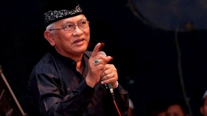 Gus Mus Minta Masyarakat Sikapi Positif Adanya Wabah Corona