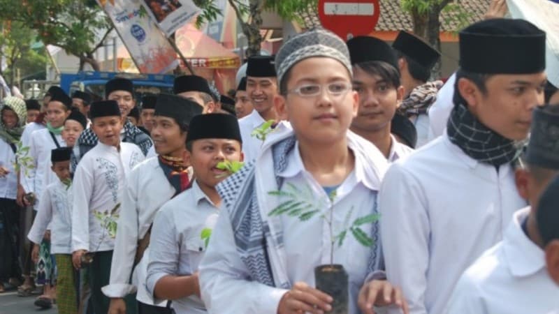Wakil Ketua LDNU Jatim Ingatkan Nilai-nilai Kesantrian di Tengah Modernitas