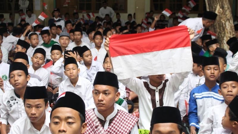 Meneguhkan Pancasila sebagai Dasar Bernegara