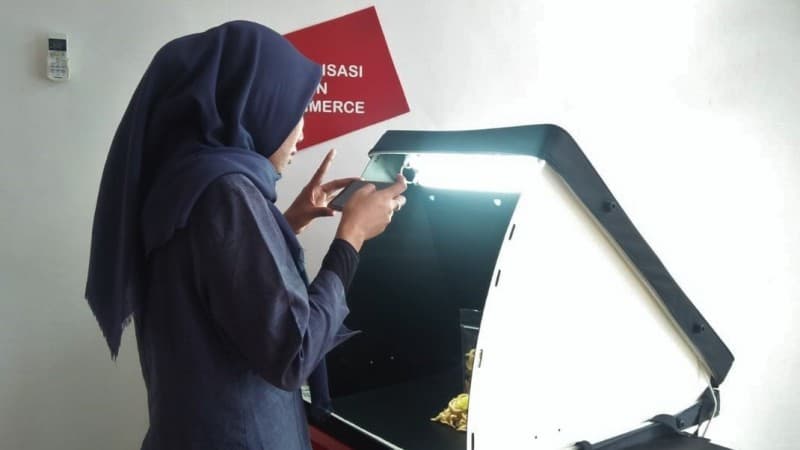 Titip Jual, Cara Jitu Telkom Bantu UMKM Terdampak Covid-19