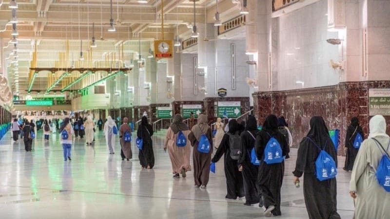 Pertama Kali, Polisi Wanita Bergabung dalam Pasukan Keamanan Haji