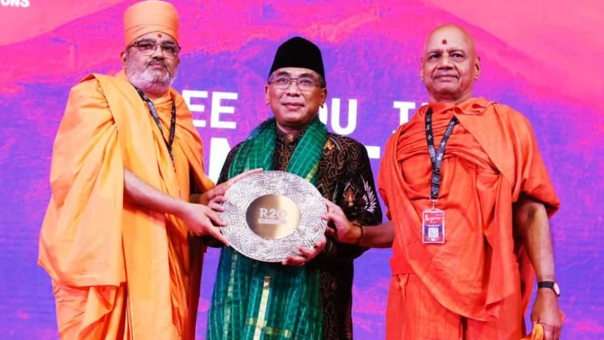 Gus Yahya Serahkan Tuan Rumah Forum R20 kepada Tokoh Agama India