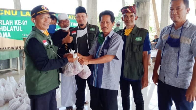 Jalan Kaki dari Sumut, NU Lampung Selatan Sambut Para Petani dengan Daging Kurban
