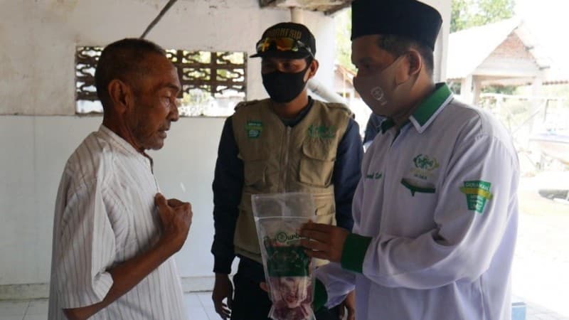Warga di Pelosok Sidoarjo Ini Akhirnya Bisa Merasakan Daging Kurban
