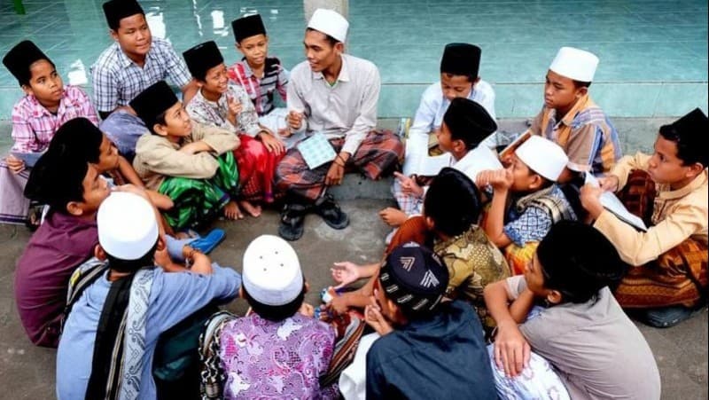 Pasal Multitafsir dalam UU Pesantren Munculkan Kekhawatiran