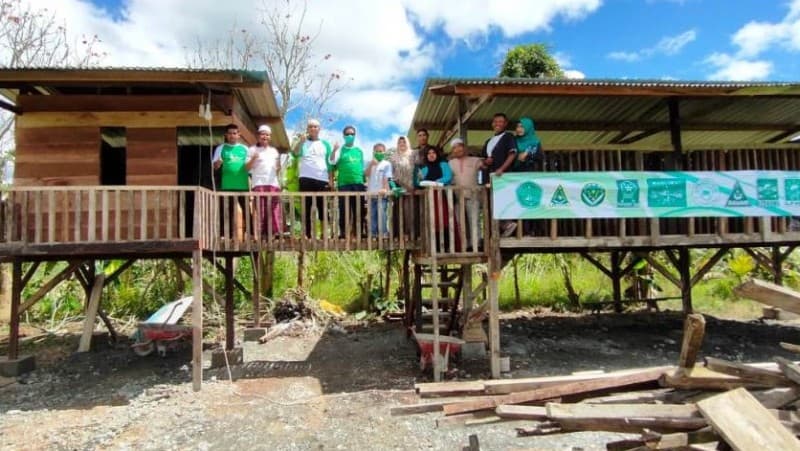 Tekad Mandiri Pesantren di Mimika dengan Usaha Ternak Kambing