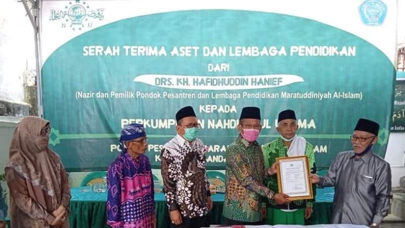 Kiai di Lampung Ini Serahkan Aset dan Lembaga Pendidikannya ke NU