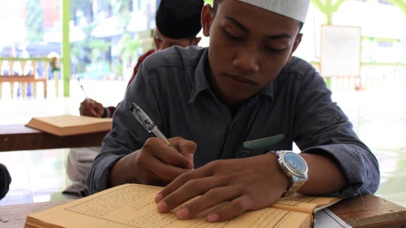 Hindari Pemikiran dan Pemahaman Sempit, Ngaji Harus Tuntas