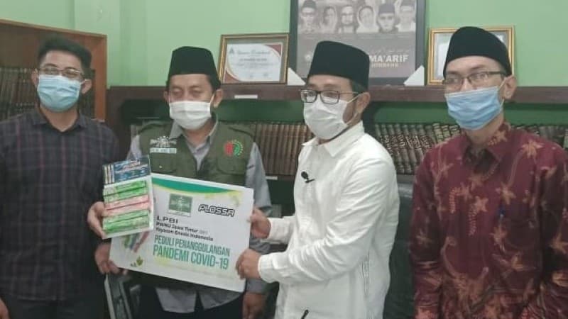 LPBINU Jatim Gandeng Enesis Bagikan Pelengkap Protokoler Kesehatan ke Pesantren Denanyar