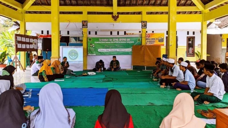 Tingkatkan Wawasan Tauhid, Pelajar NU Jember Kaji Kitab Sullamut Taufiq