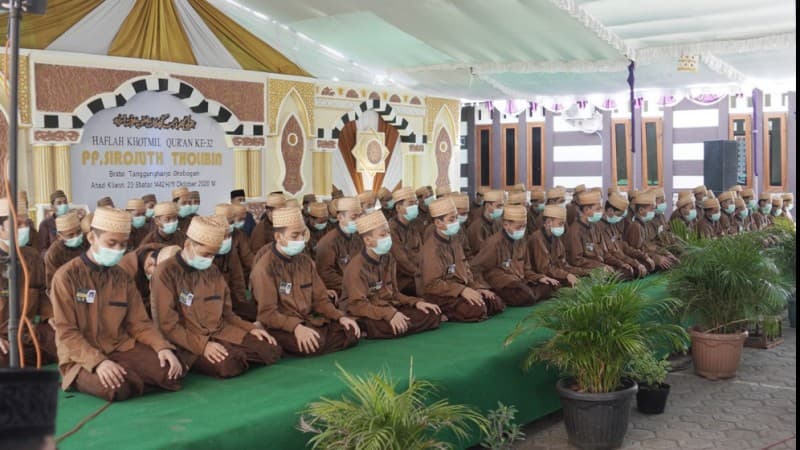 KH Ulil Albab Arwani: Khatamkan Al-Qur’an Setahun Minimal Dua Kali