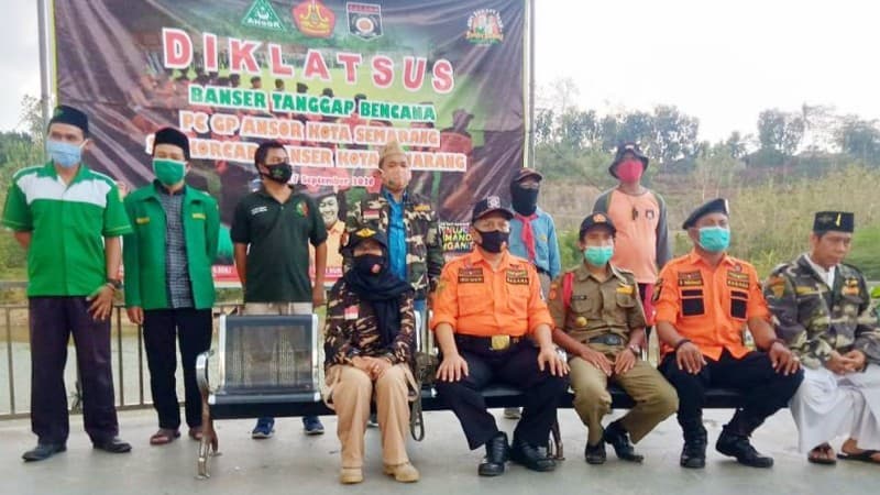 Waspadai Musim Hujan, Bagana Kota Semarang Latihan SAR Air