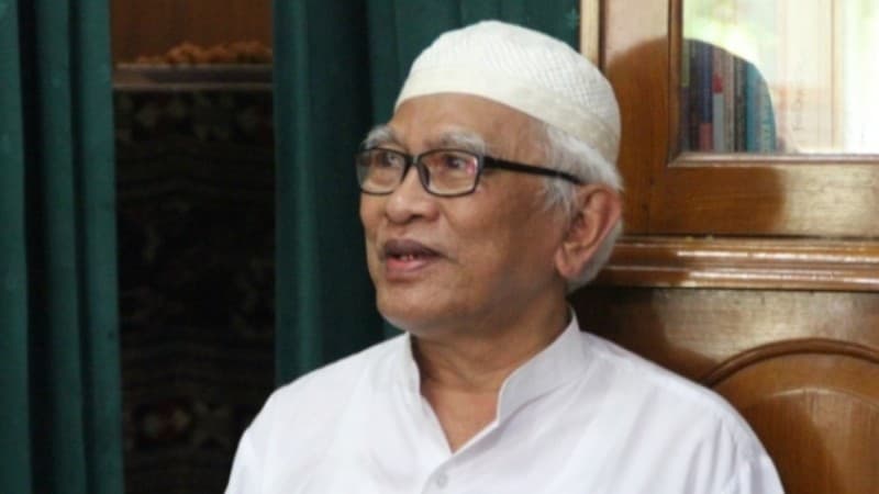 Gus Mus dan Mauidzah Hasanah di Tengah Kiai-kiai Sepuh
