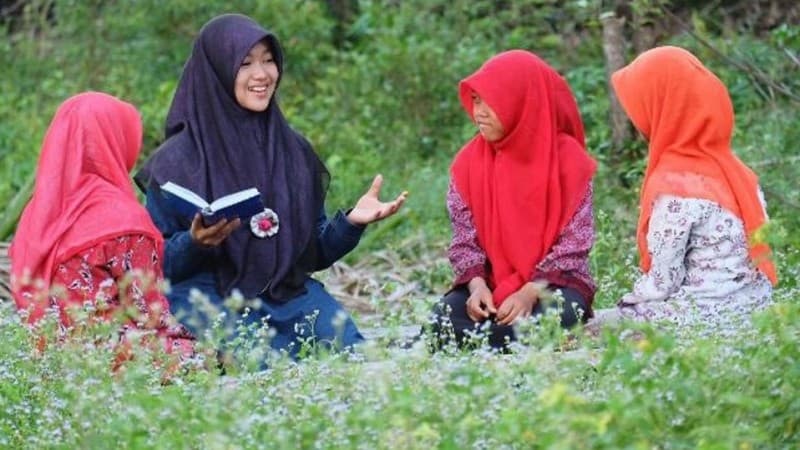 Santri Mandiri dan Relasi Kehidupan Sosial