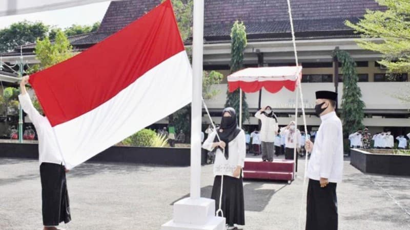 Momentum Hari Santri, Bupati Tegal Ajak Benahi Resolusi Sikap