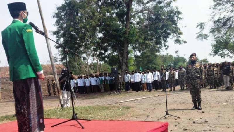 Tugas Santri Gelorakan Ruhul Jihad untuk Menjawab Tantangan Zaman