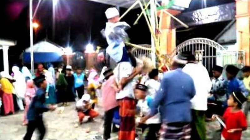 Ajarkan Anak-anak Cinta Nabi, Masjid di Kencong Jember Lestarikan Tradisi Ini