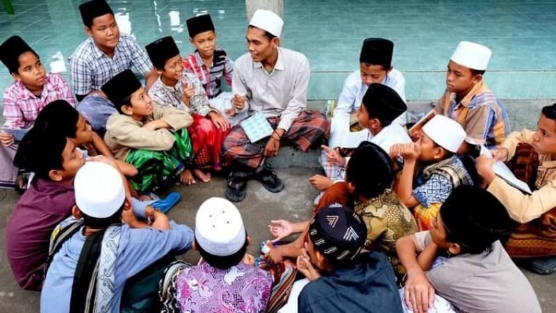 Pondok Pesantren Diyakini sebagai Sumber Persaudaraan dan Cinta Tanah Air