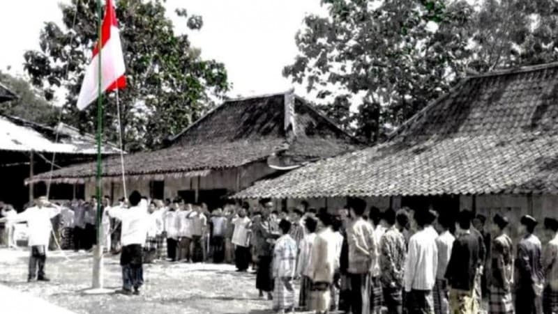 Pesantren Seperti Pohon yang Tak Bisa Lepas dari Akarnya