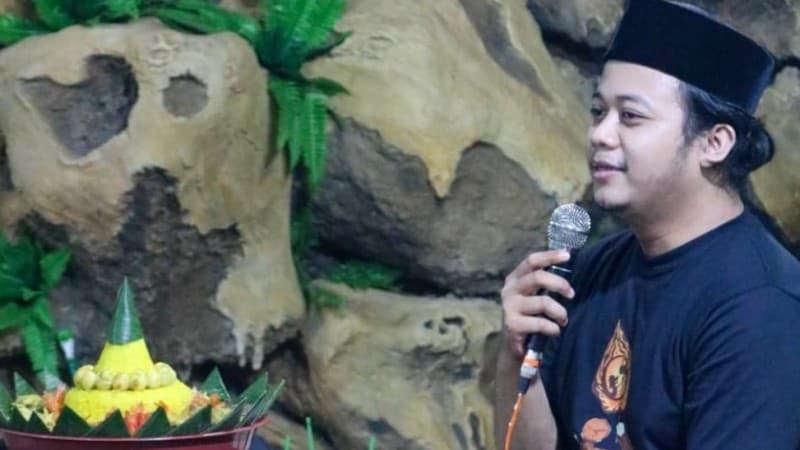 Membaca Ulang Sejarah Mbah Mutamakkin