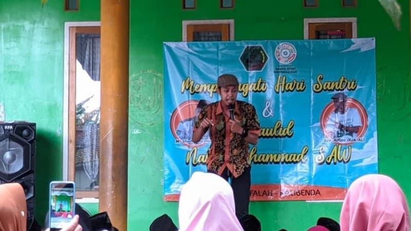 Meneladani Kanjeng Nabi lewat Dongeng