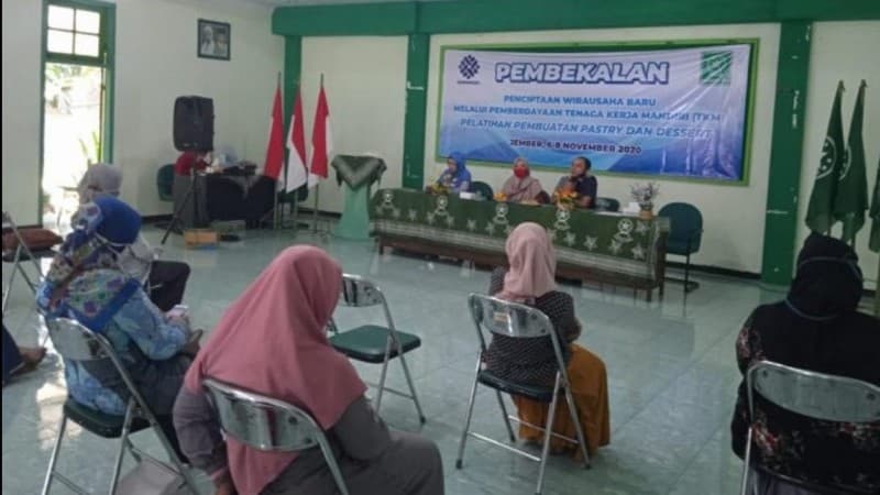 Pelopori Kebangkitan Ekonomi, Fatayat NU Jember Gelar Pelatihan