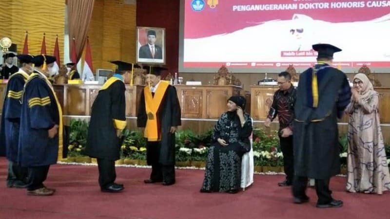 Habib Luthfi Ajak Figur Publik Imbangi Informasi Hoaks untuk Jaga Keutuhan Bangsa