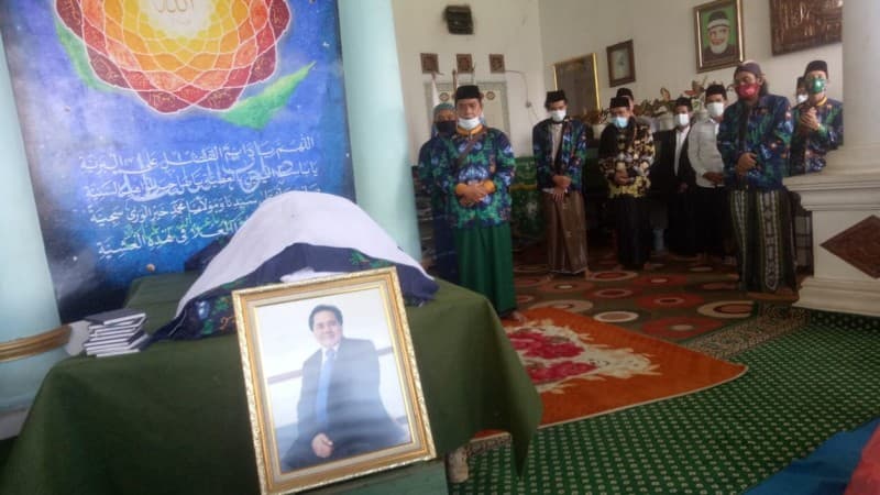 KH Enceng Shobirin Nadj Dimakamkan di Kompleks Pesantren HM Arjuna Depok