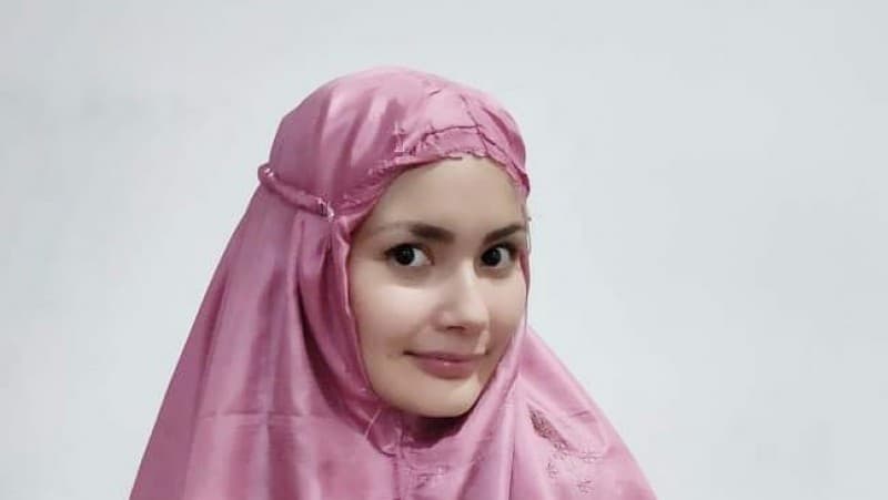 10 Menit Diskusi dengan Gus Miftah, Bule Islandia ini Masuk Islam