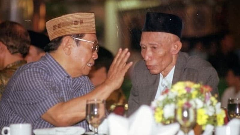 Kiai Sahal dan Gus Dur: Hubungan Erat Kajen-Tebuireng