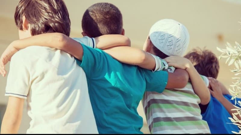 Islam yang Murah Hati: Sebuah Pengalaman Hidup Warga Non-Muslim