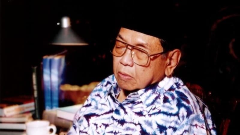 Gus Dur, Sosok yang Lekat dengan Kendaraan Umum