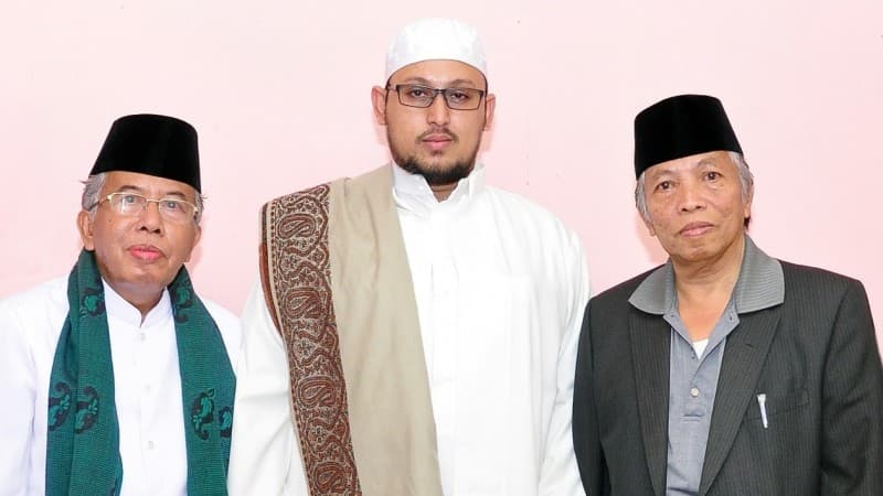 Innalillahi, KHR Muhaimin Asnawi Salamkanci Magelang Berpulang