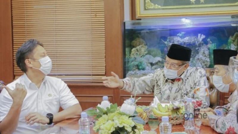 Berkunjung ke PBNU, Menkes Budi Ungkap Solusi Atasi Problem Penuhnya RS Covid-19
