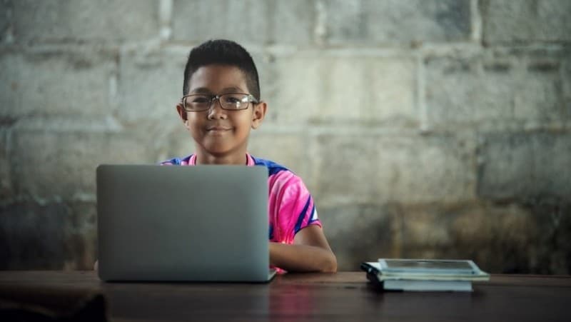 Dua Tips Menjaga Semangat Anak di Rumah Selama Pandemi