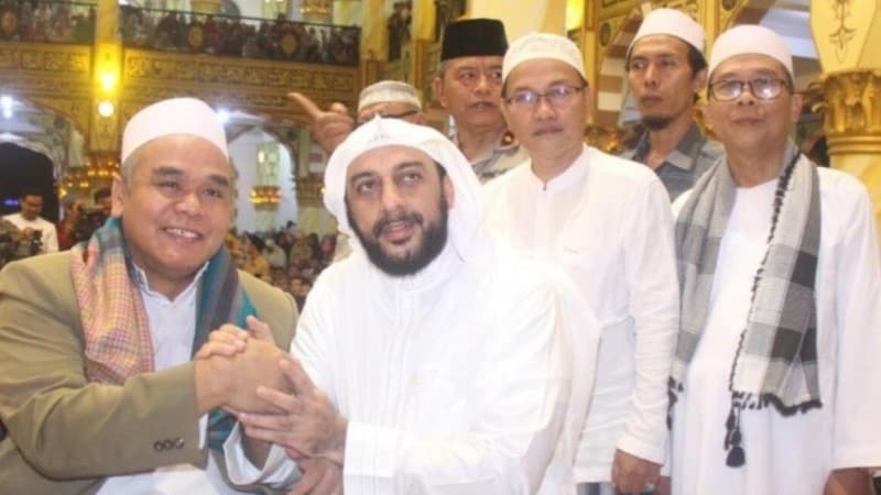 Deddy Corbuzier Kenang Sifat Pemaaf Syekh Ali Jaber