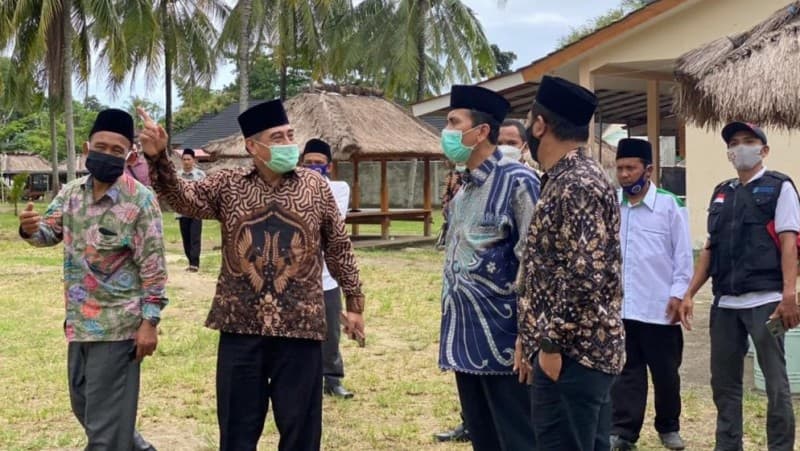 Kakanwil Kemenag NTB Kagumi Pesantren NU Zainul Hafiz At Taufiqi Sekotong