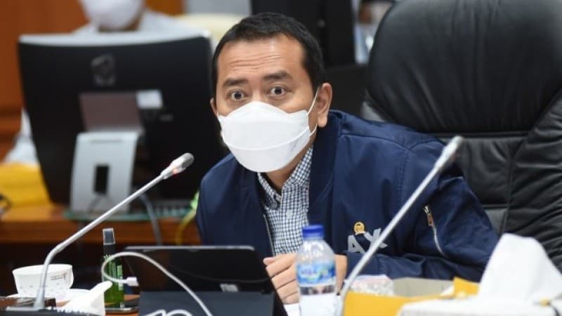 Komisi X DPR Kritik Nadiem Makarim: Program Pendidikan Jangan Sebatas Label