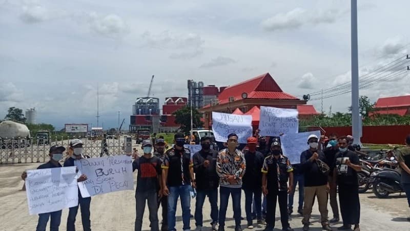 NU Kencong Desak Pemerintah Tuntaskan Kasus Pelarangan Shalat Jumat para Buruh Semen