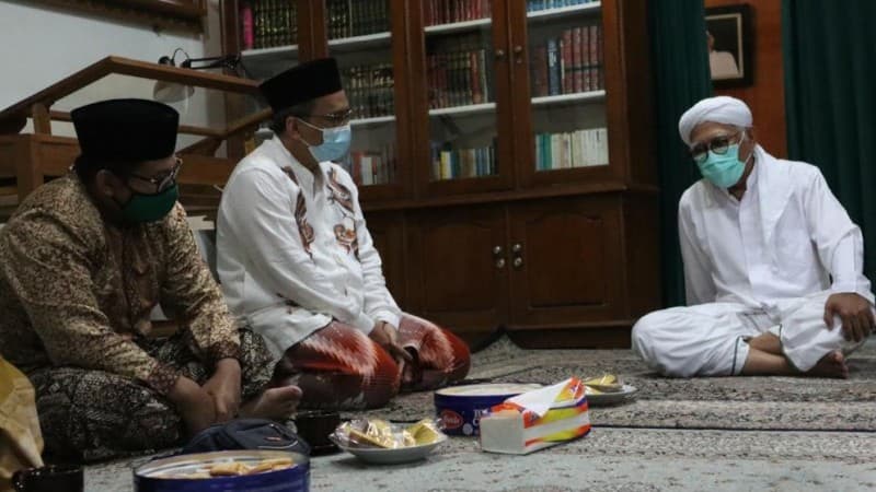 Gus Mus: Saya Dukung UIN Walisongo Beri Beasiswa untuk Santri