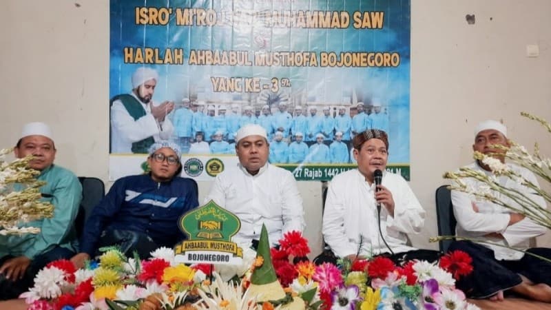 Habib Syech Ingatkan Pencinta Shalawat Harus Selalu Bersama Kiai NU