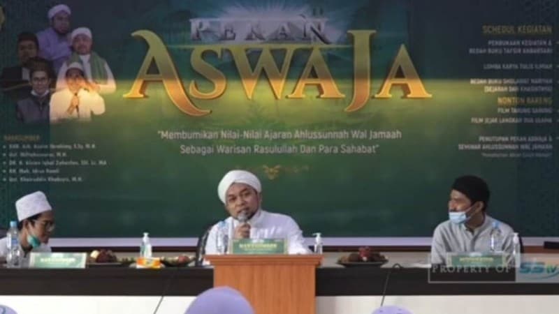 Bedah Buku Tafsir Anbarsari Ajak Santri Terapkan Nilai Al-Qur’an