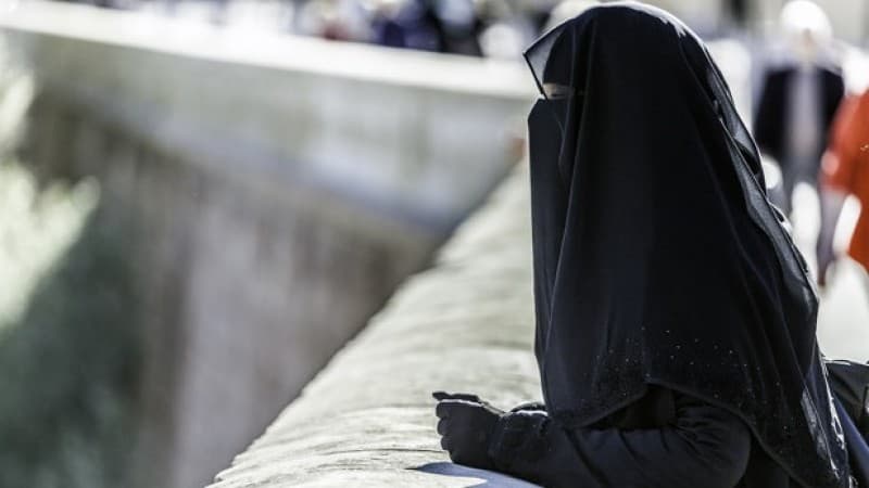 Sri Lanka Berencana Larang Burka dan Tutup 1.000 Madrasah