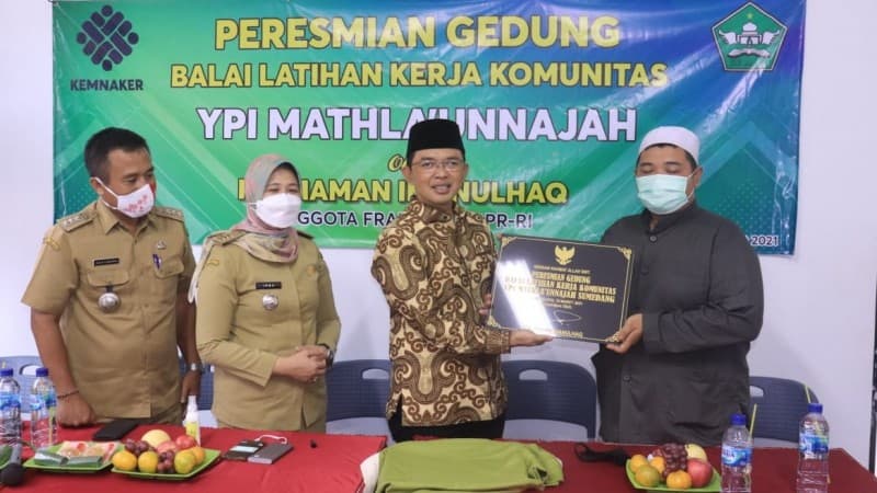 Anggota Komisi VIII DPR: Pesantren Harus Terus Adaptif dengan Perkembangan Zaman