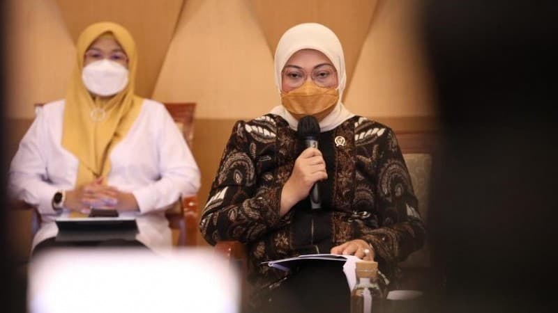 Menaker Minta Kadisnaker Sinergi Kawal Implementasi UU Cipta Kerja