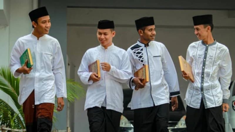 Belajar dari Kitab Alfiyah tentang Prinsip Seorang Santri